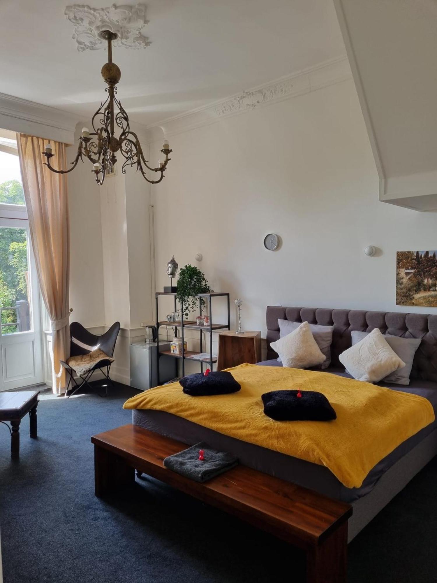 Bbdestaete Bed & Breakfast Roermond Bagian luar foto